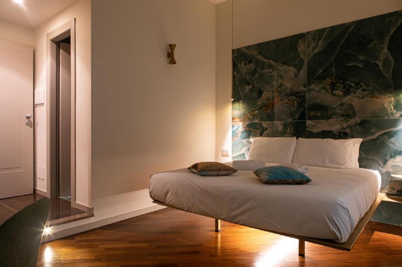 Bhr Cavour 150 Hotel Roma Ngoại thất bức ảnh